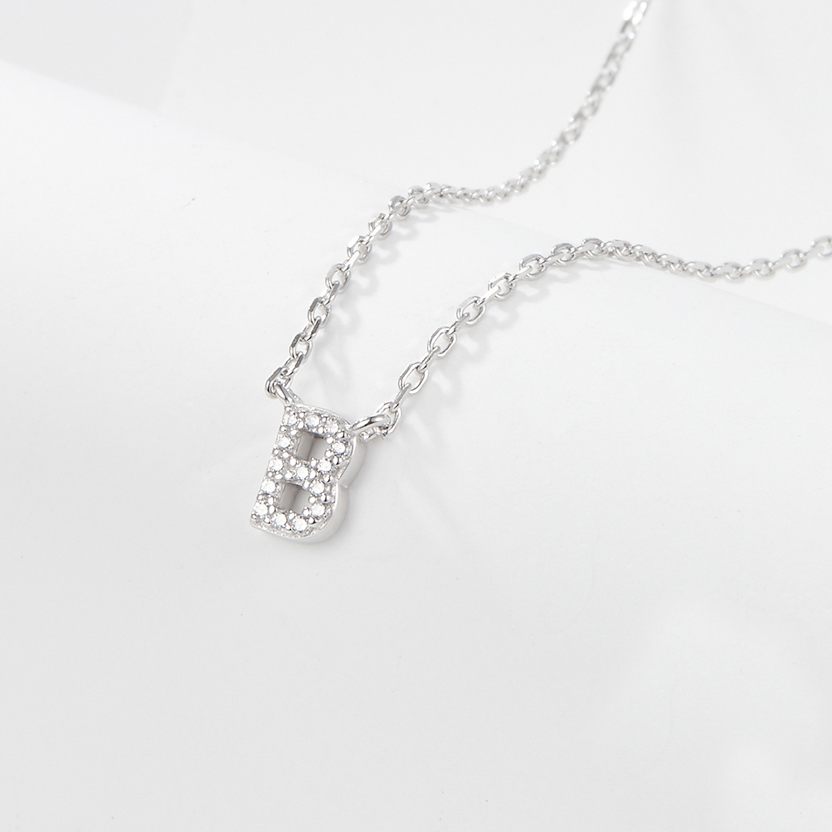 Collana con lettera iniziale tempestata di argento 925 I 45 cm