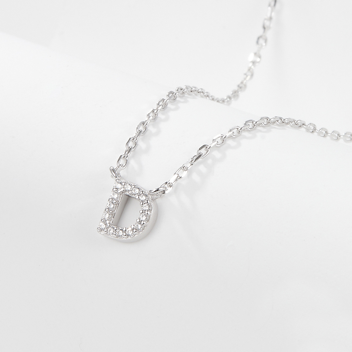 Collana con lettera iniziale tempestata di argento 925 I 45 cm