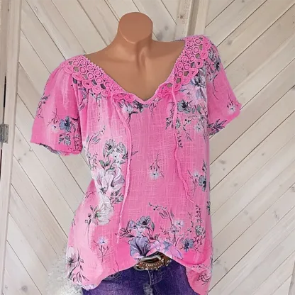 T-shirt con pizzo scollo a V