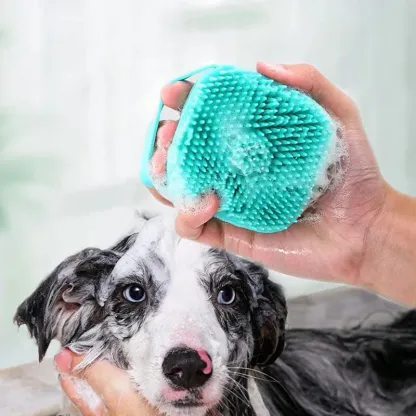 Spazzola massaggiante per il bagno degli animali domestici