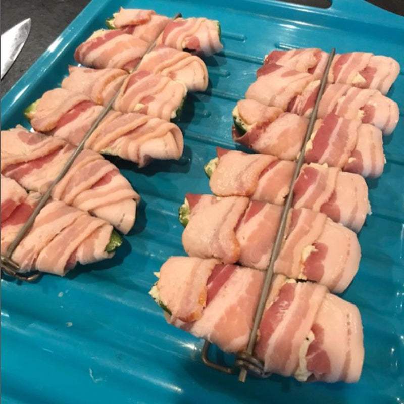 Forchetta per barbecue con ala di pollo