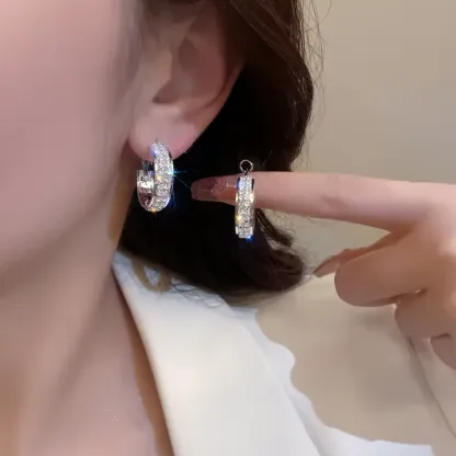 🔥Orecchini a cerchio piccoli scintillanti