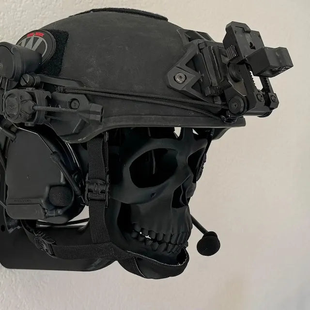 Pacchetto espositivo casco teschio 3D