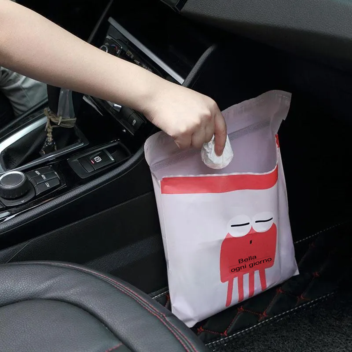 Sacchetti per la pulizia autoadesivi biodegradabili