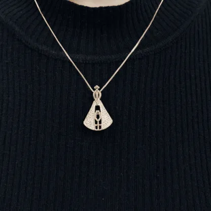 Collana Madonna bifacciale placcata oro 18 carati | COMPRA 1 E RICEVI 2 GRATIS [Offerta di Pasqua imperdibile!]