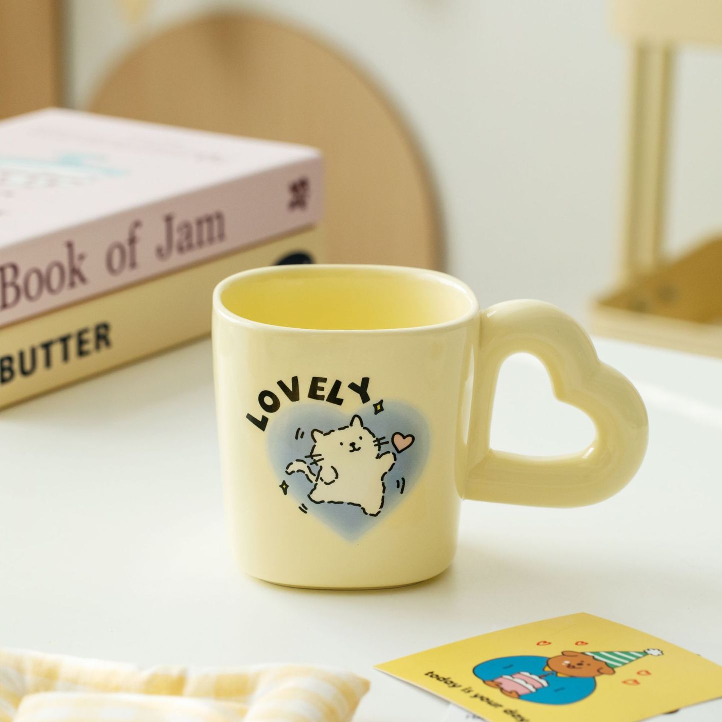 Customizable Cartoon Cat Ceramic Mug – 14oz Cute Coffee Cup with Animal Letters, Microwave-Safe & Gift Box (Purple/Pink/Blue)