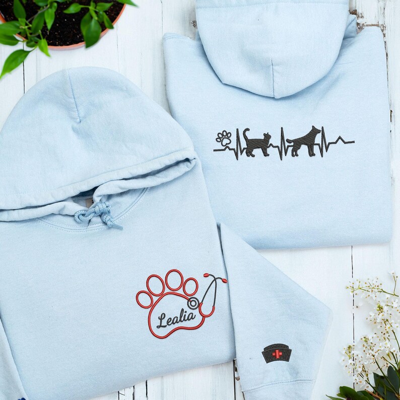 Personalized pet Hoodie – Dog Cat Heartbeat Stethoscope 