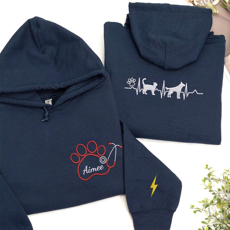 Personalized pet Hoodie – Dog Cat Heartbeat Stethoscope 