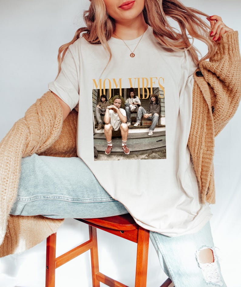 Mom Vibes Vintage Gift For Your Mother Shirt