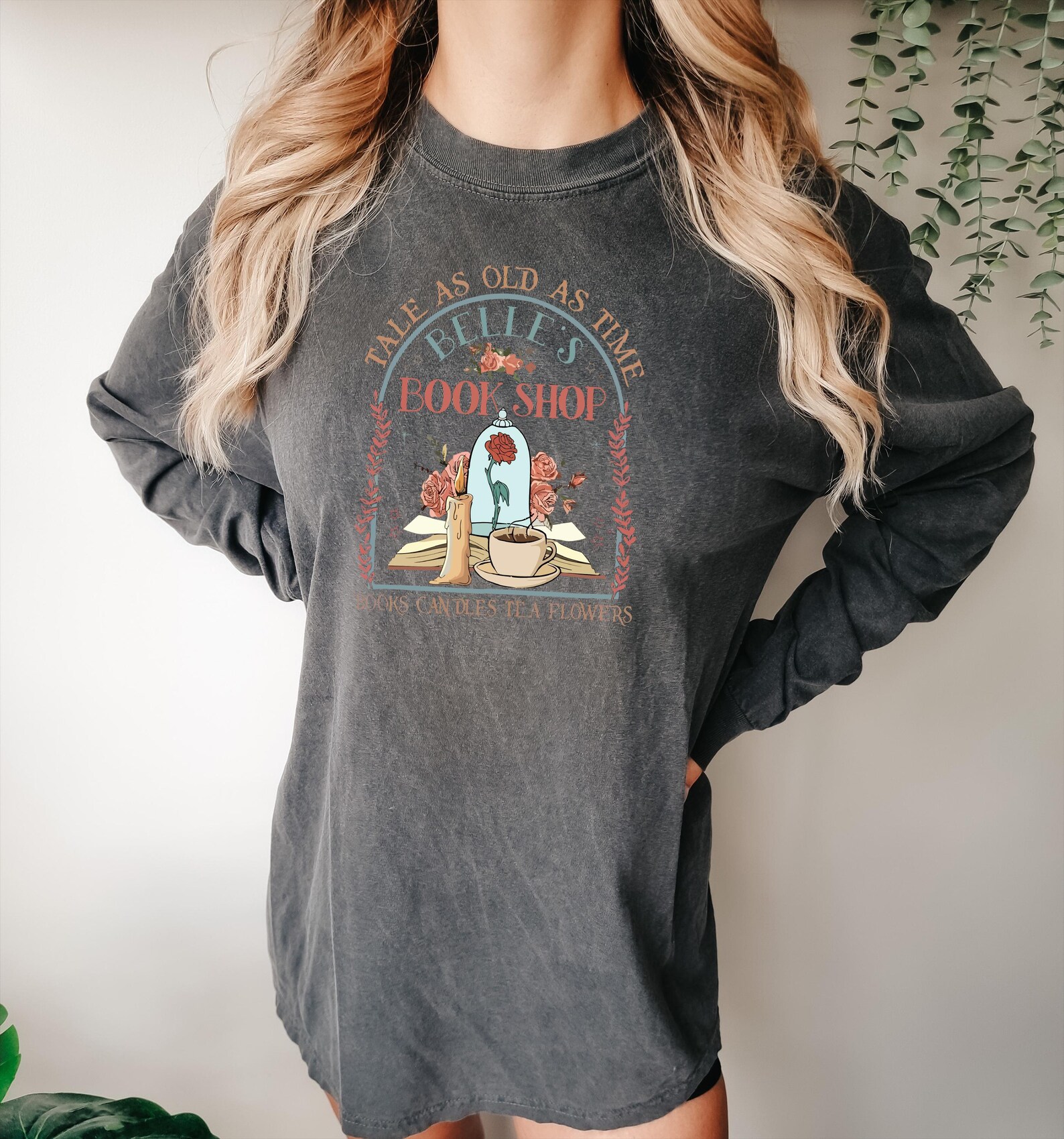 Bell's book cafe and comfortable T-shirts