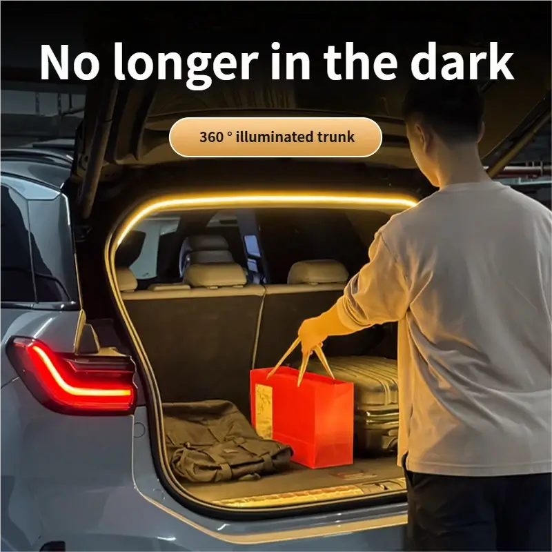 Trunk light with cigarette lighter