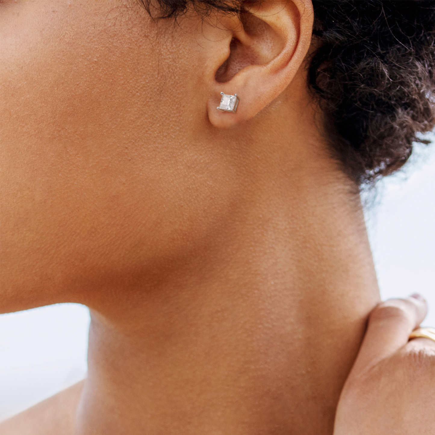 Four-Prong Princess Cut Moissanite Stud Earrings in White Gold for Women-05