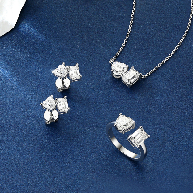 Heart and Emerald Cut Toi Et Moi Moissanite Jeweley Set