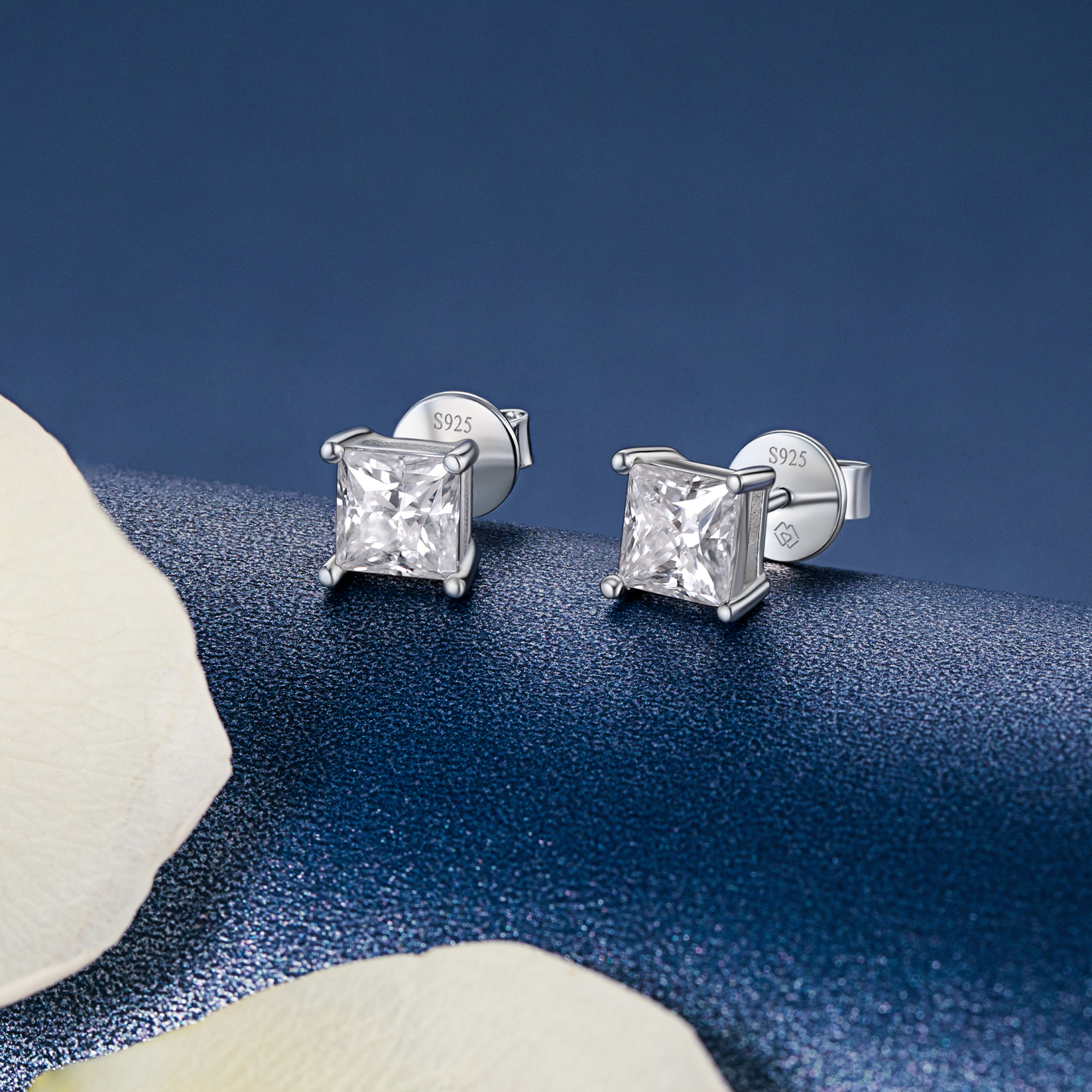 4 Prong Princess Cut Stud Moissanite Earrings in White Gold (D Color VVS1)