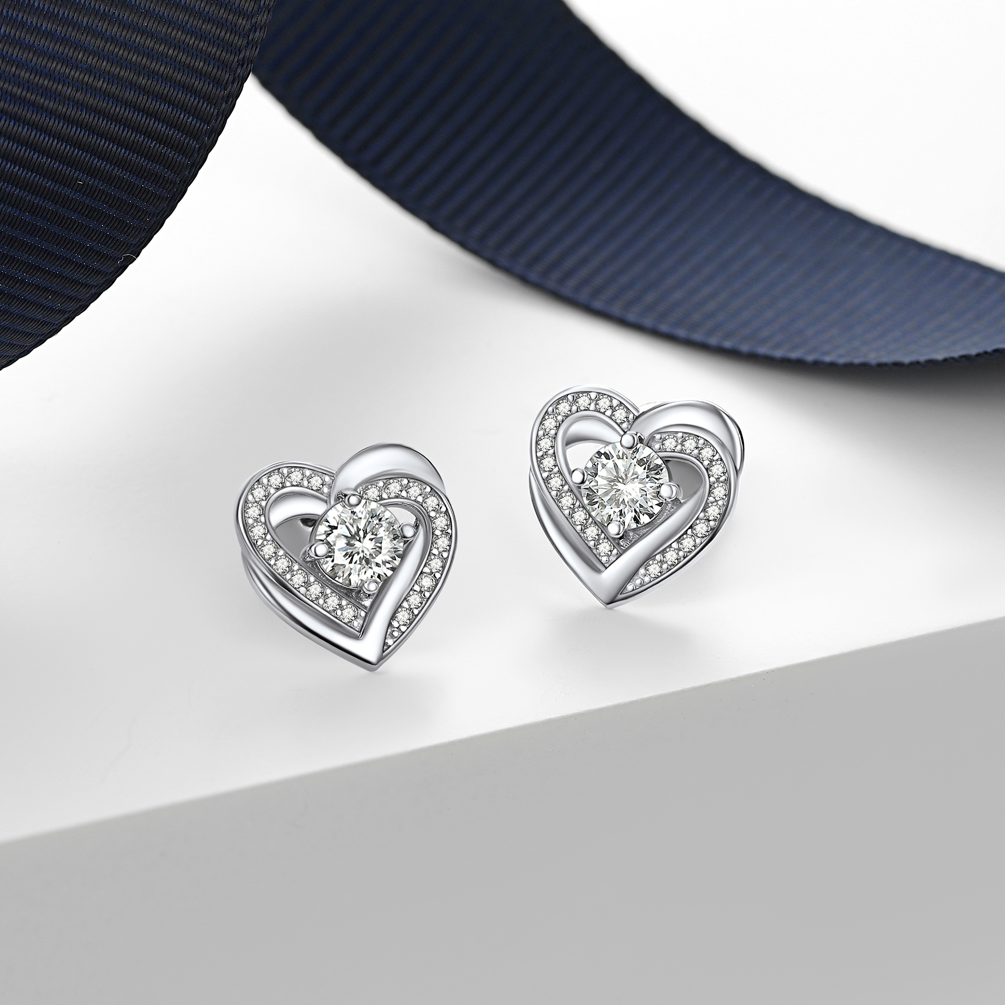 Round Stud Moissanite Double Heart Earrings in White Gold (1/2 Ct. VVS1)