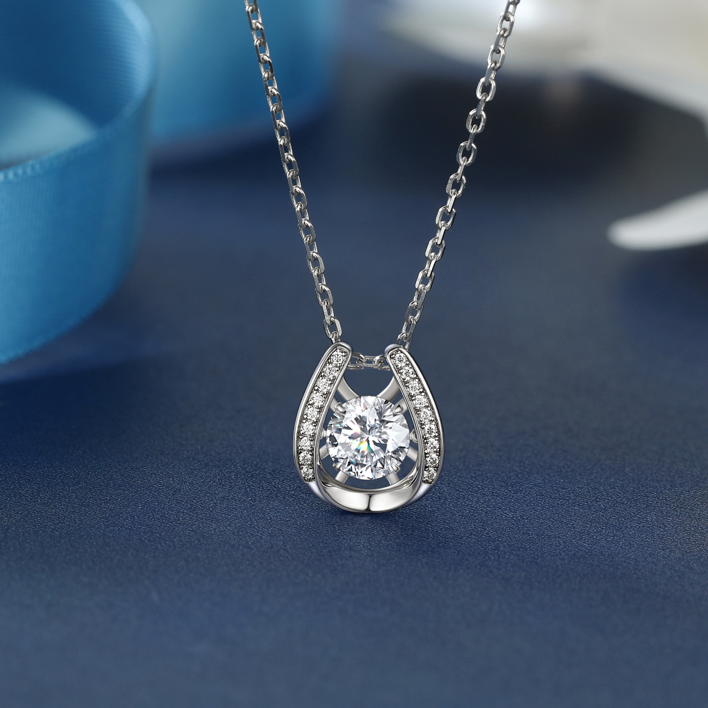 Horseshoe Pendant Round Moissanite Dancing Stone Necklace (1 Ct. VVS1)