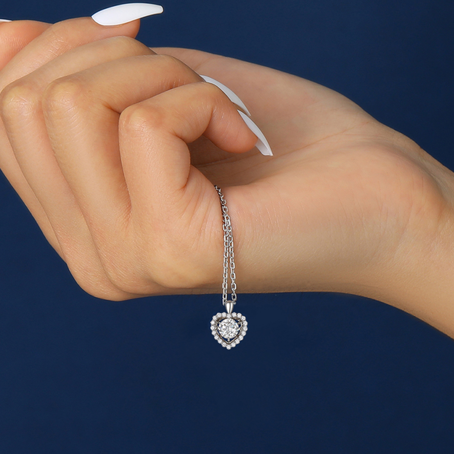 Halo Round Pendant Moissanite Dancing Stone Heart Necklace (1 Ct. VVS1)