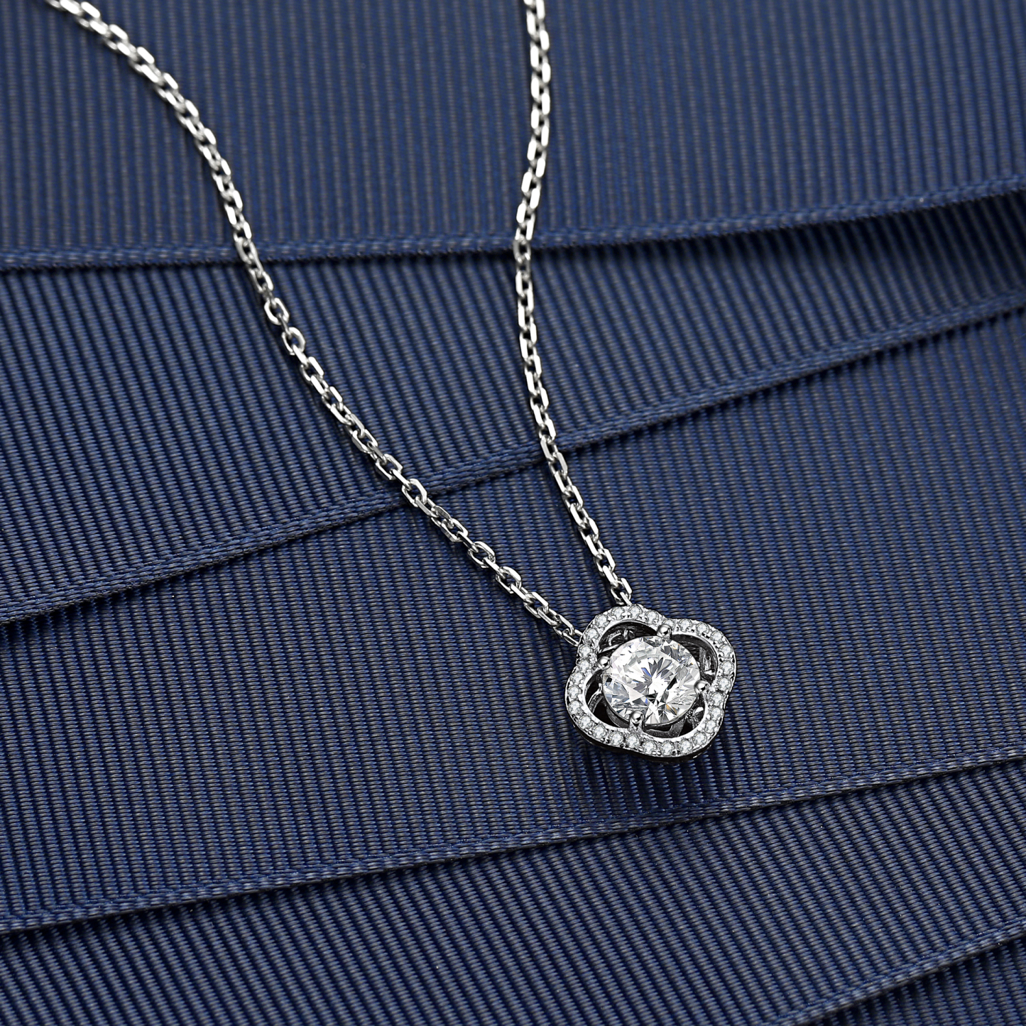 Halo Round Pendant Moissanite Four-Leaf Clover Necklace (1 Ct. VVS1)