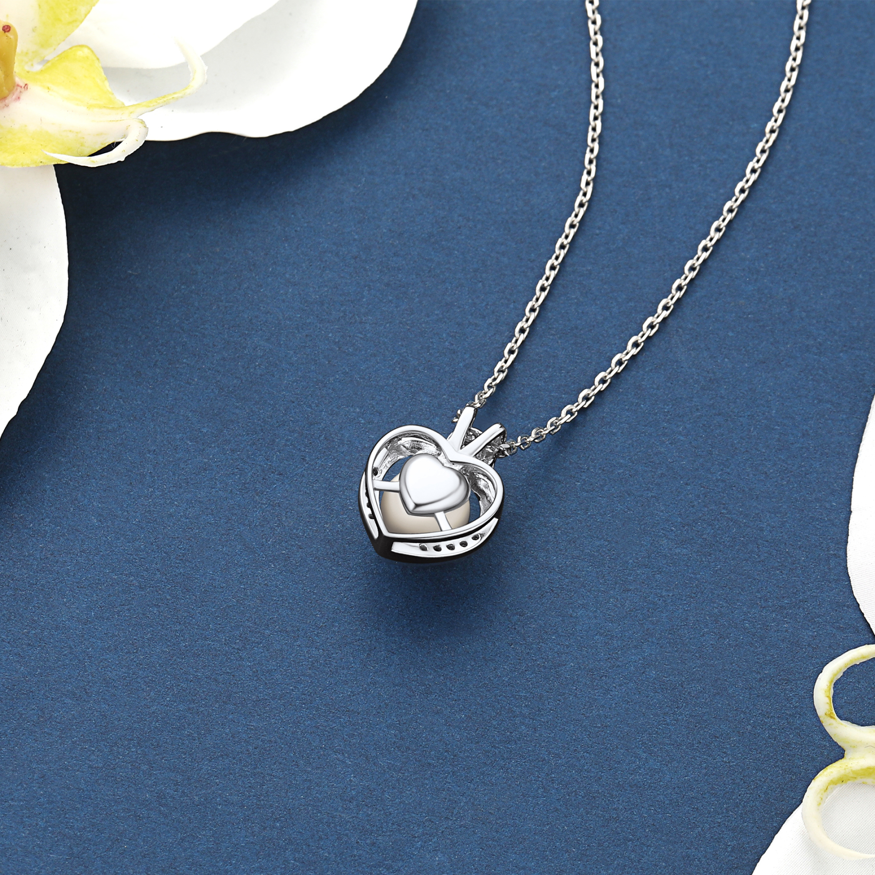 Freshwater Cultured Pearl Pendant Moissanite Heart Necklace in White Gold (1/2 Ct. VVS1)