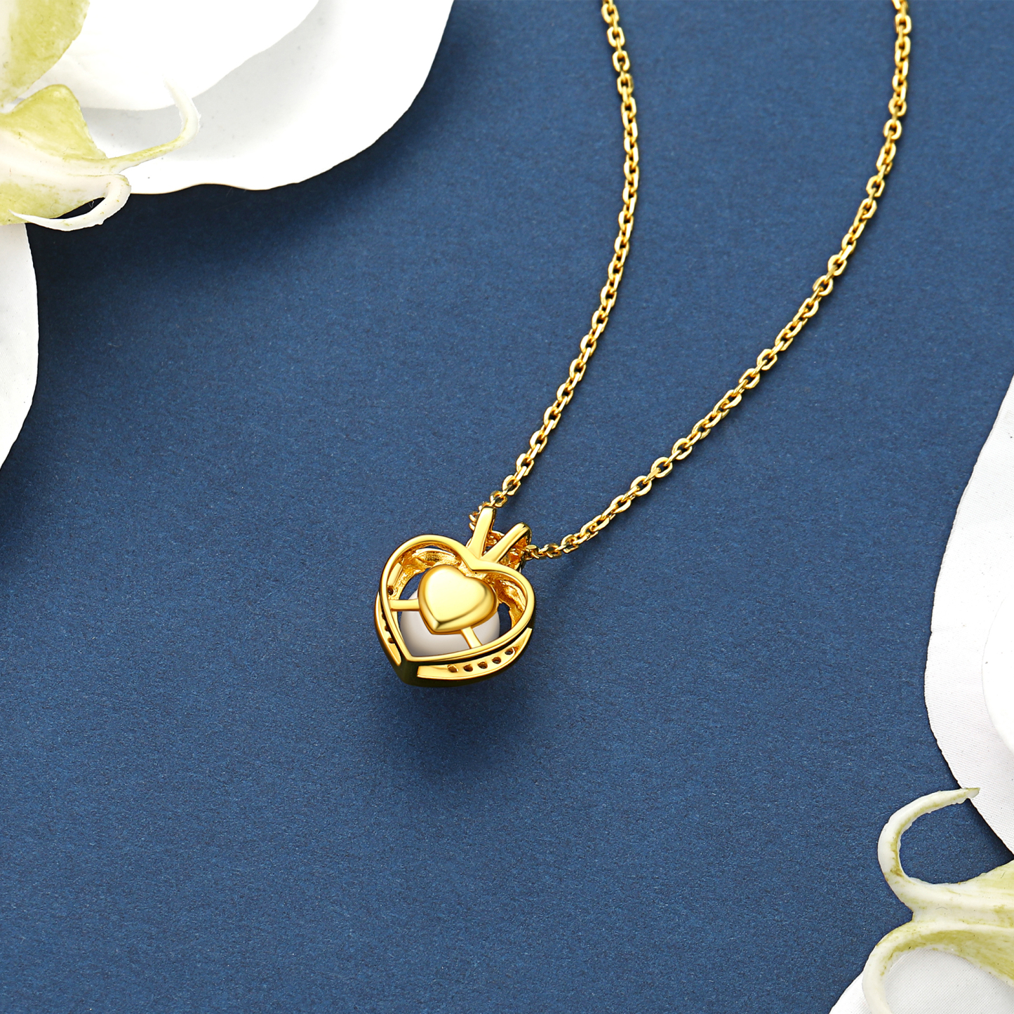 Freshwater Cultured Pearl Pendant Moissanite Heart Necklace in Yellow Gold (1/2 Ct. VVS1)