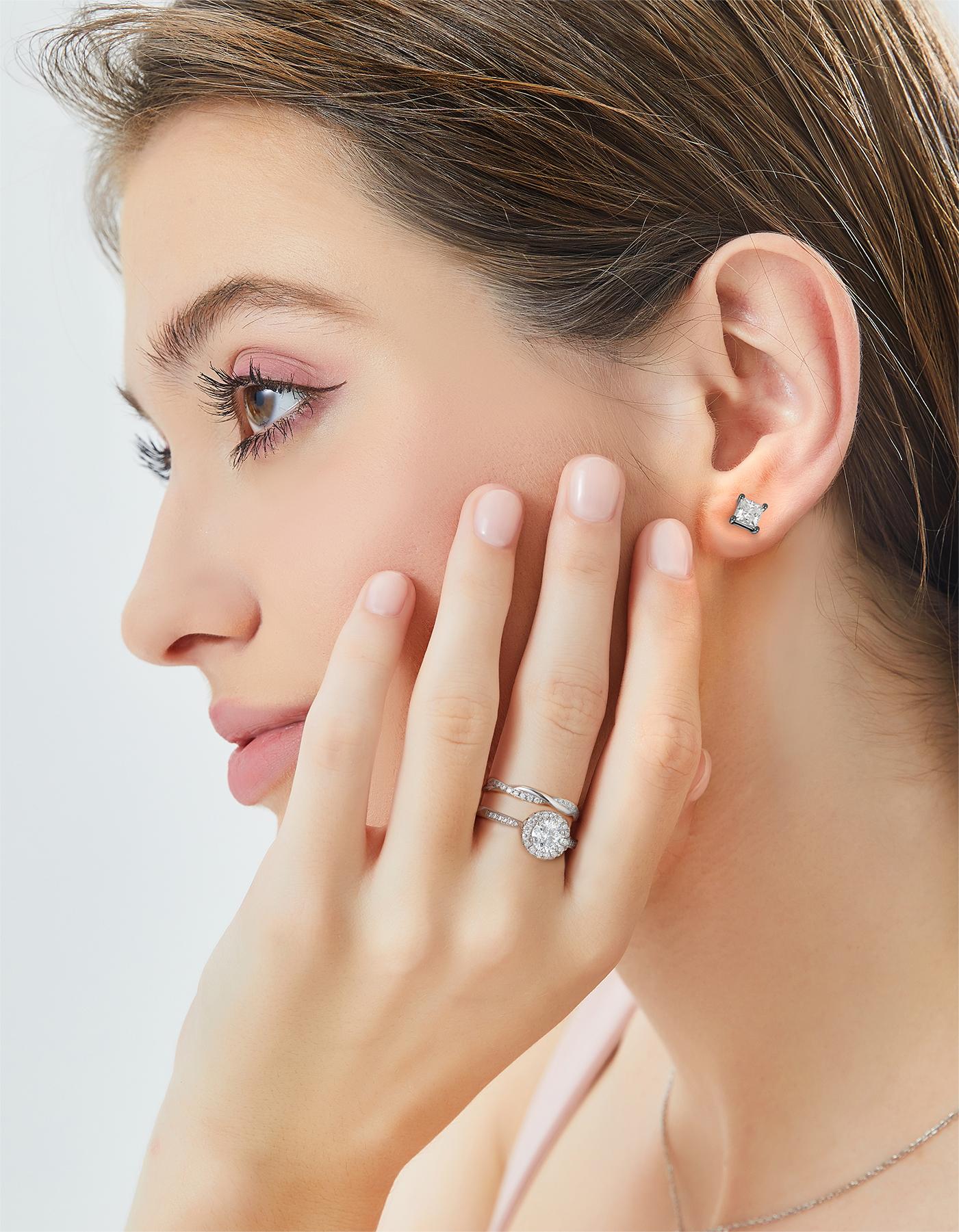 MomentWish Twisted Rope Eternity Wedding Band Ring For Women