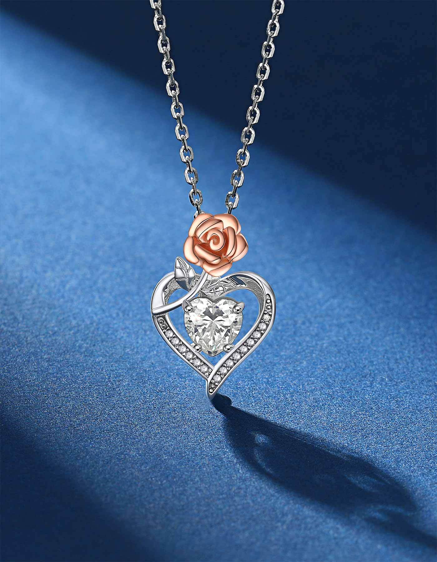 MomentWish Cross Necklace With Moissanite