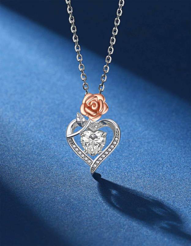 MomentWish Cross Necklace With Moissanite