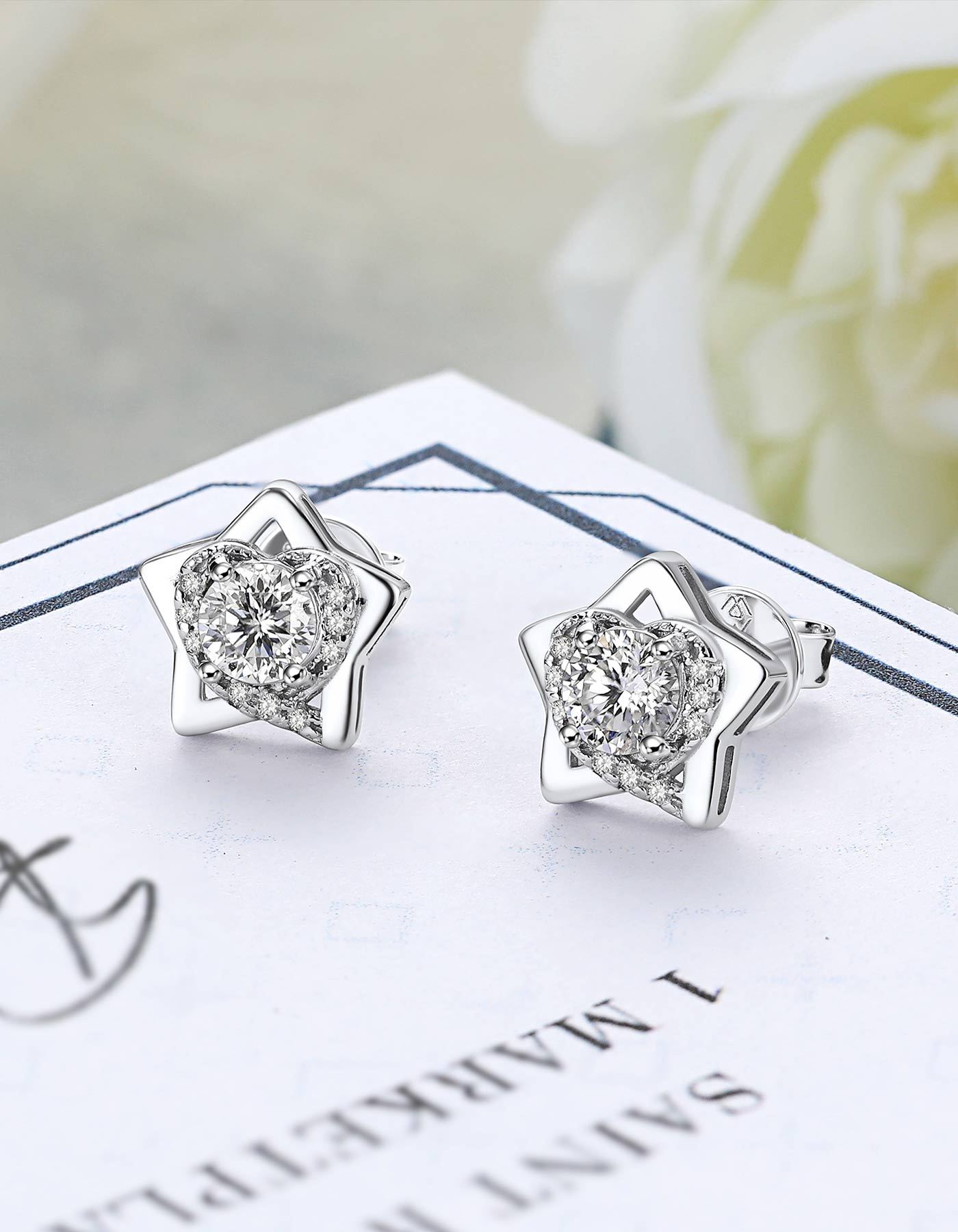 MomentWish Pentagram Moissanite Heart Earrings