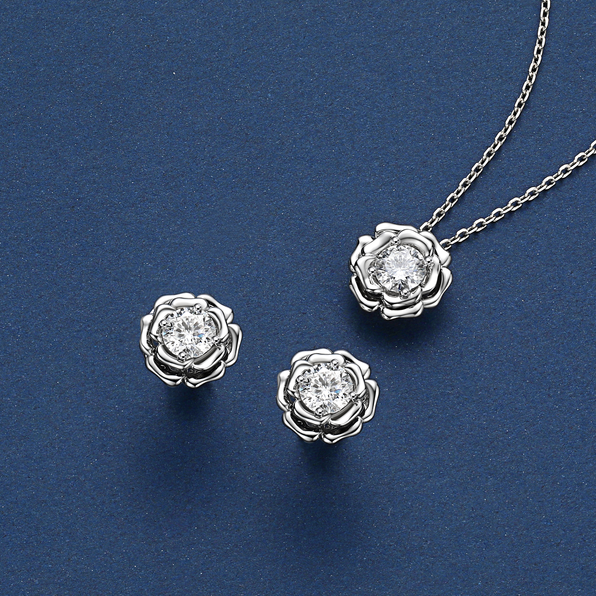 Rose Moissanite Jewery Set in White Gold