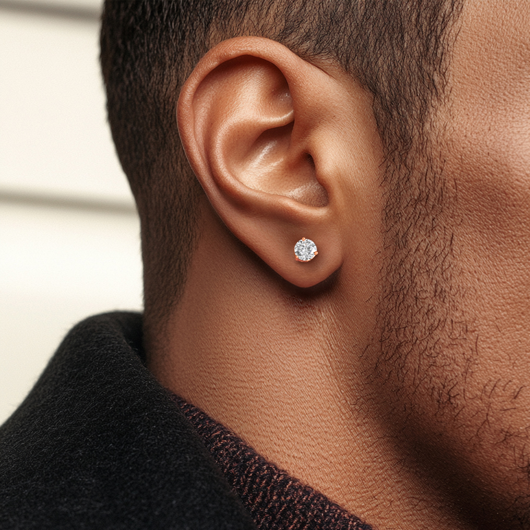 Three-Prong Round Moissanite Stud Earrings in Rose Gold for Men-02