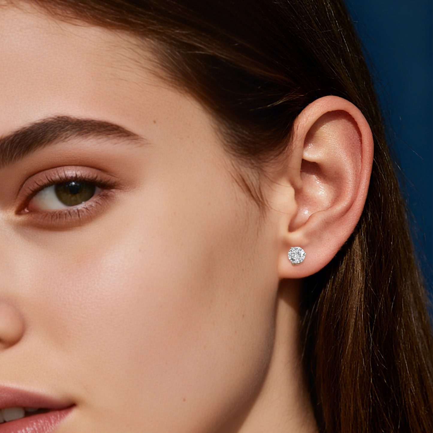 Three-Prong Round Moissanite Stud Earrings in White Gold for Women-01