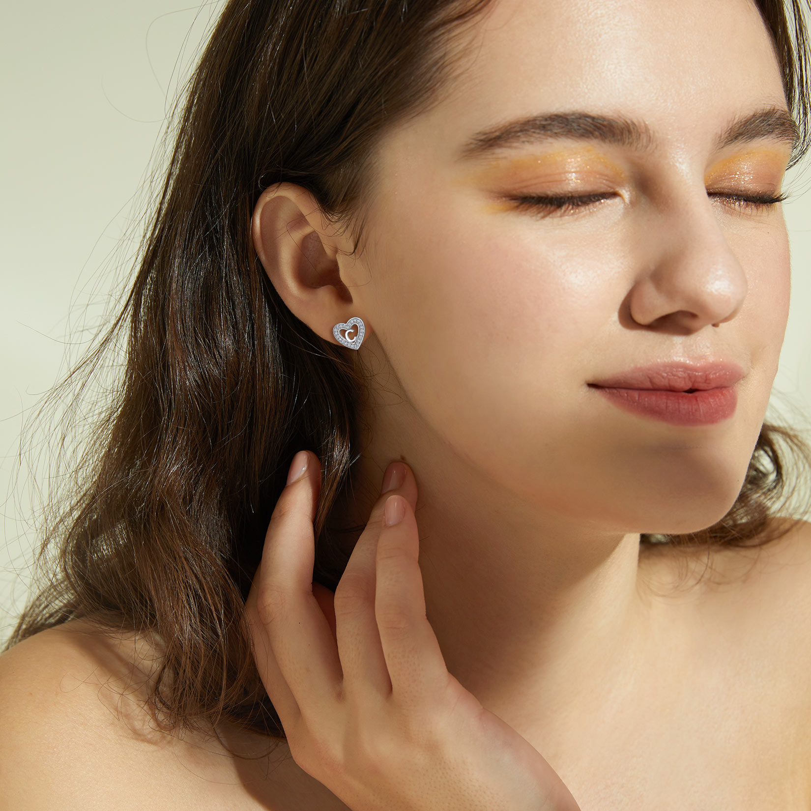 Heart Initial Letter Earrings with Cubic Zirconia Stud Earrings for Women, Ladies, Couples, girlfriend, wife