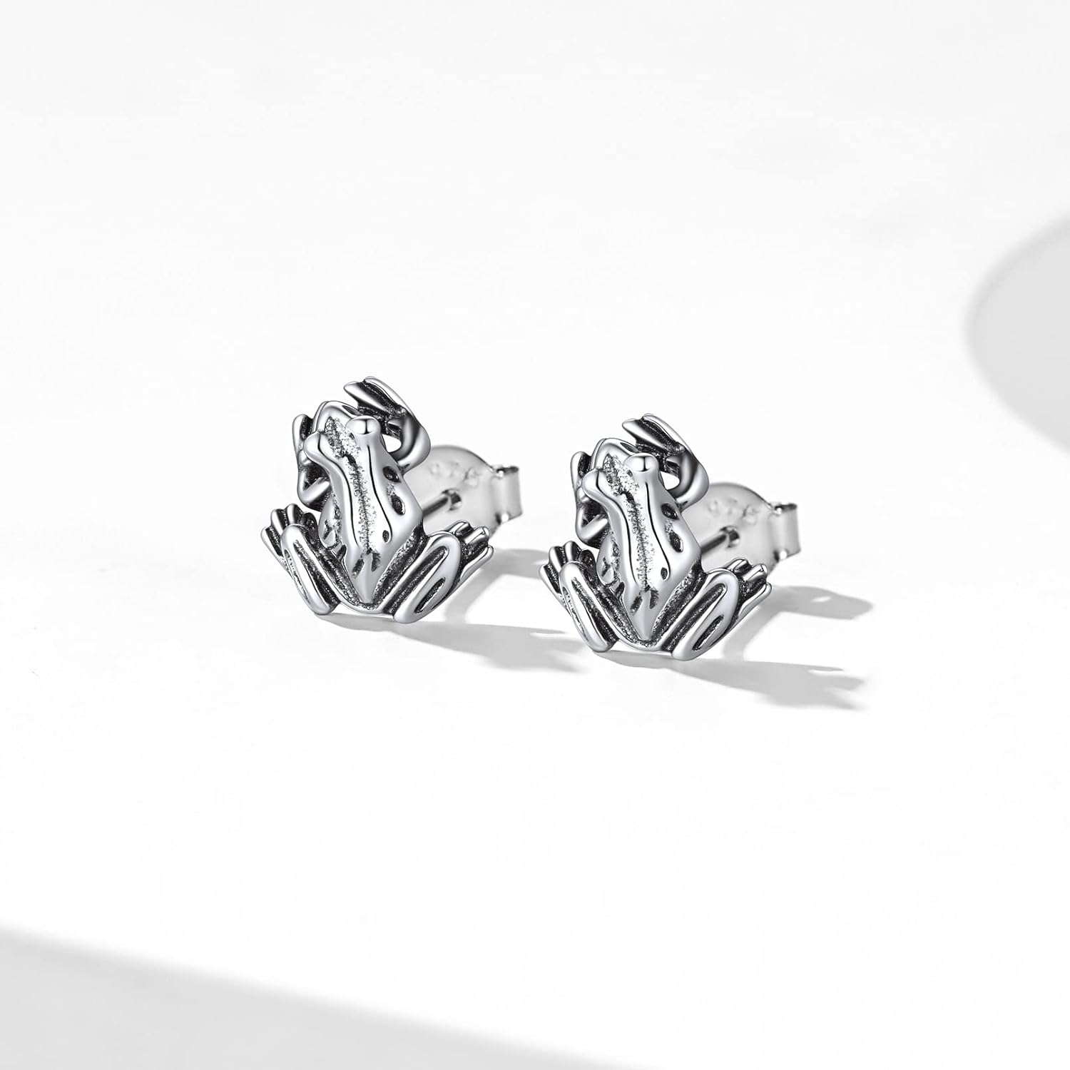 Sterling Silver Funny Frog Stud Earrings