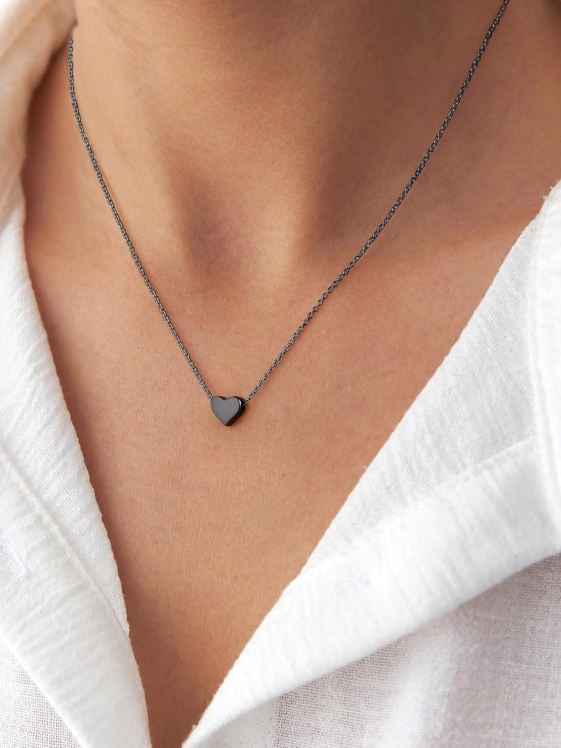 Hot Personalized Dainty Small Heart Necklace, silver jewelry, gift idea, heart jewelry