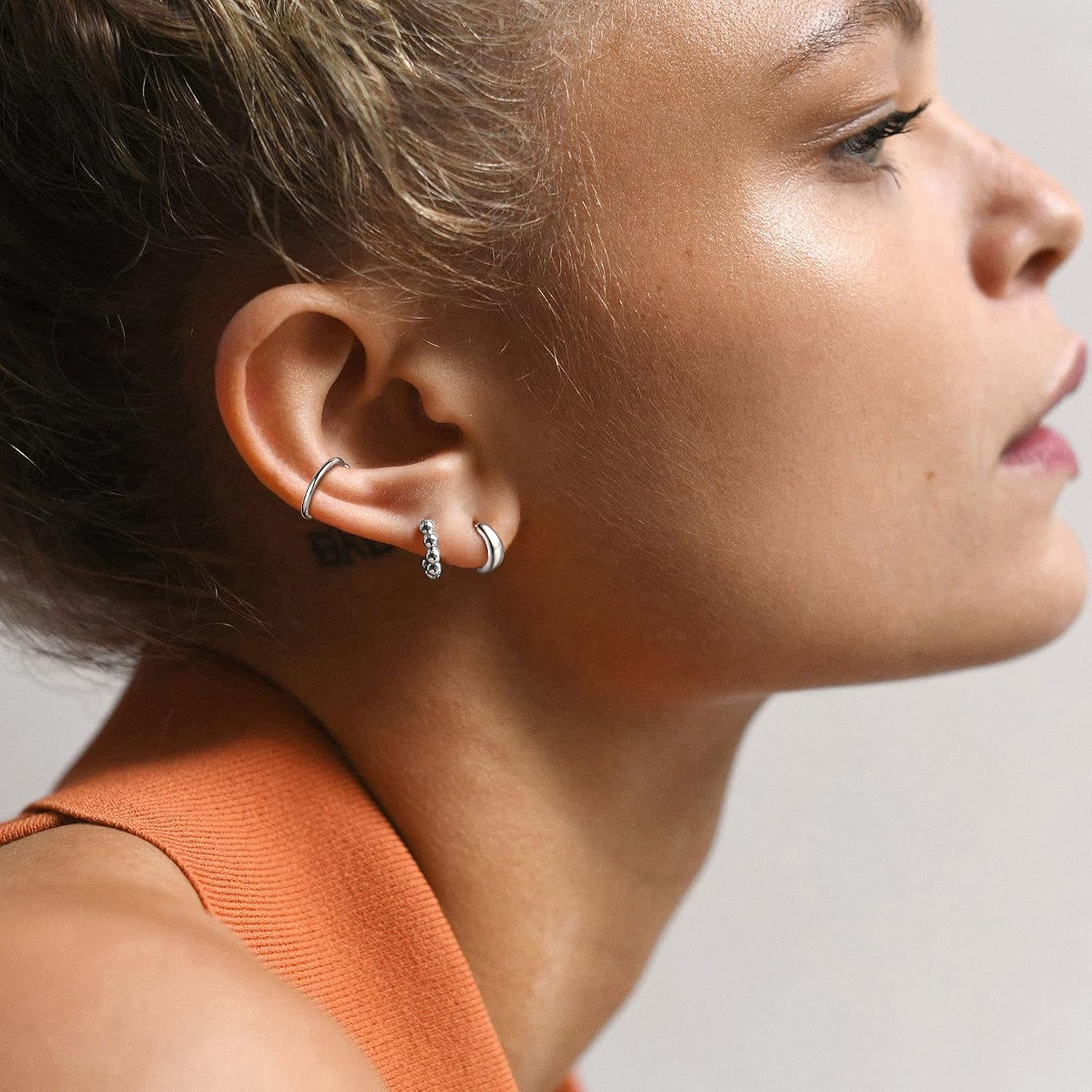 Hypoallergenic Lightweight Small Chunky Hoop Earrings for Women, Ladies, Mother, Friends, Couples, girlfriend