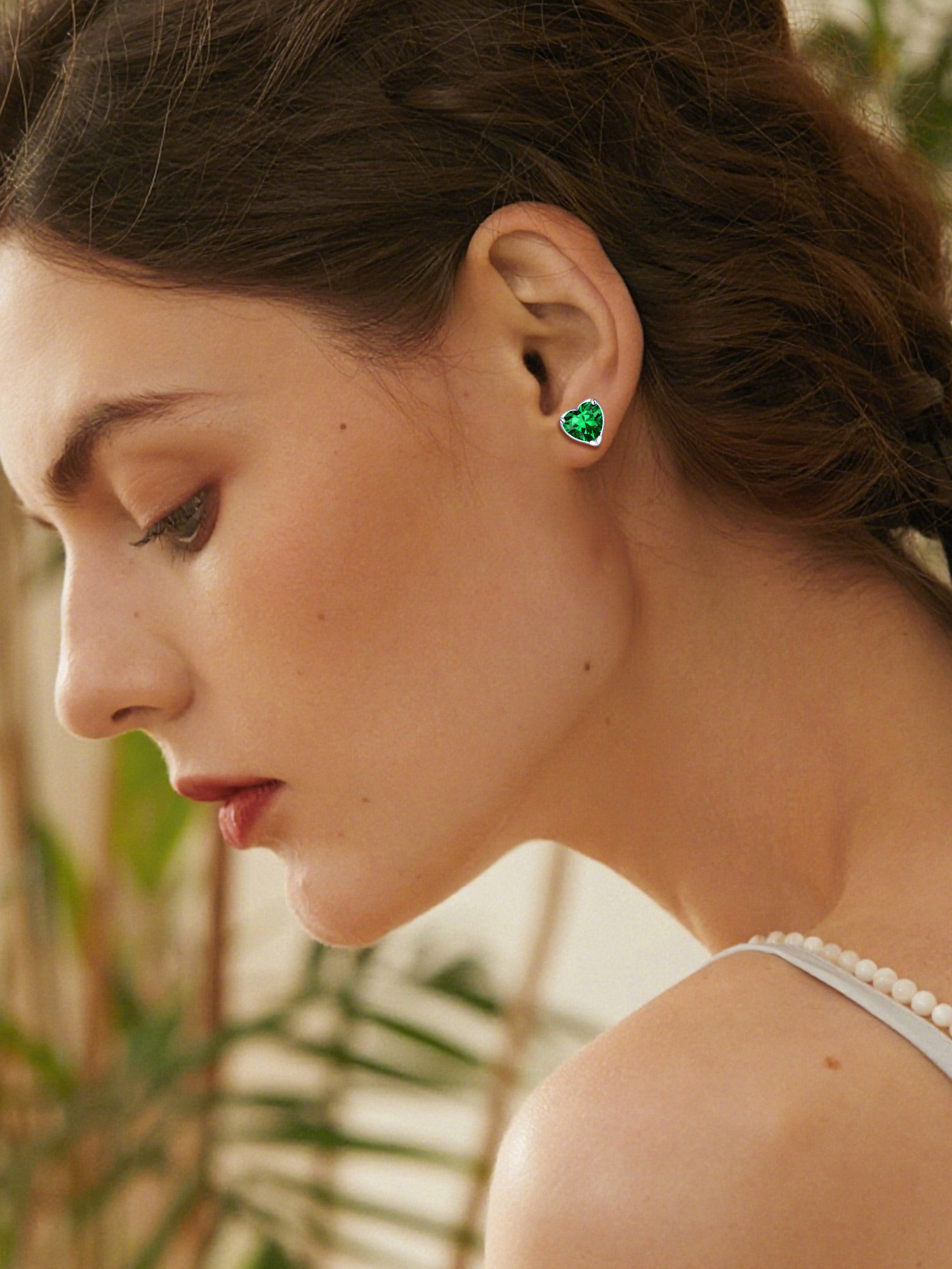 8mm Heart Prongs Set with Heart Birthstone Stud Earrings for women