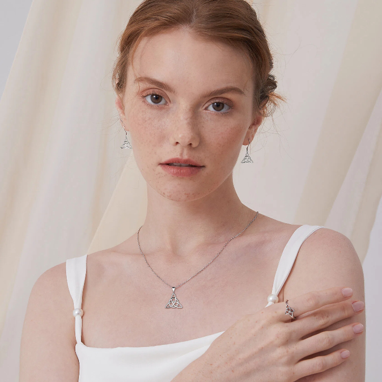 Celtic Knot jewelry