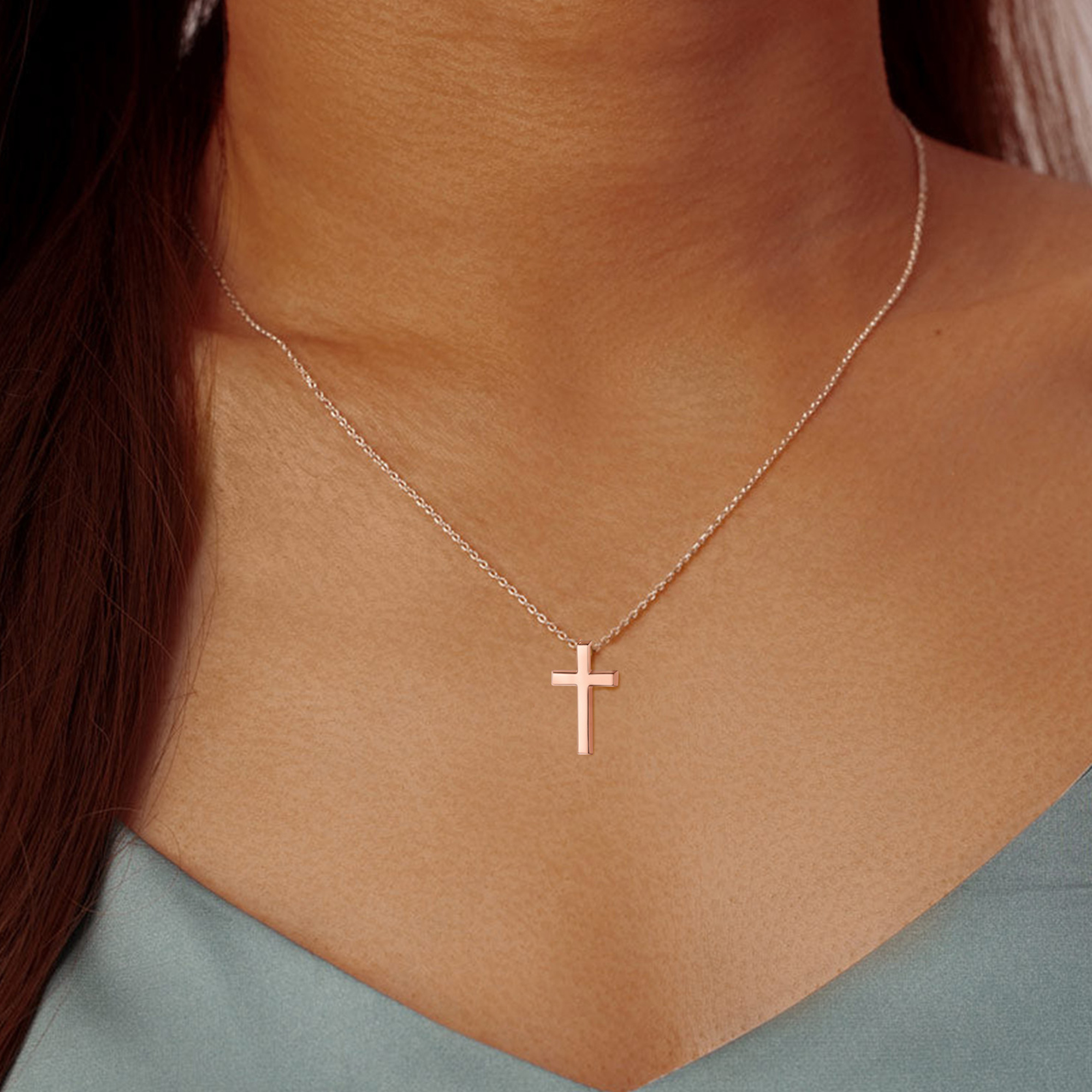 Cross Pendant Necklace in Rose Gold for Women-02