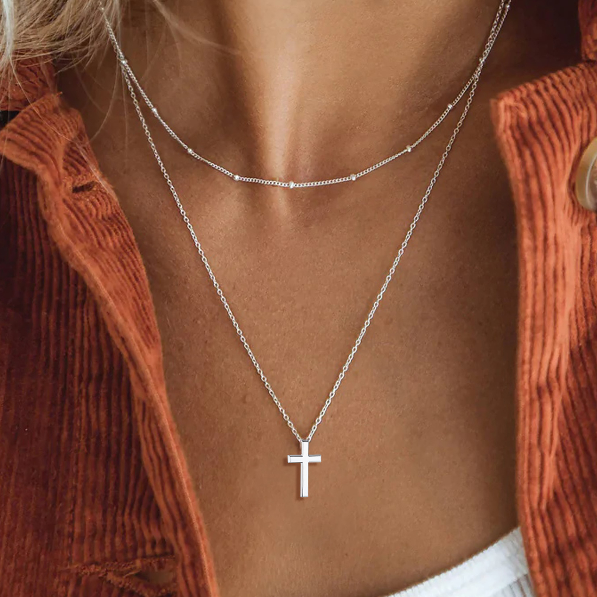 Cross Pendant Necklace in Silver for Women-02