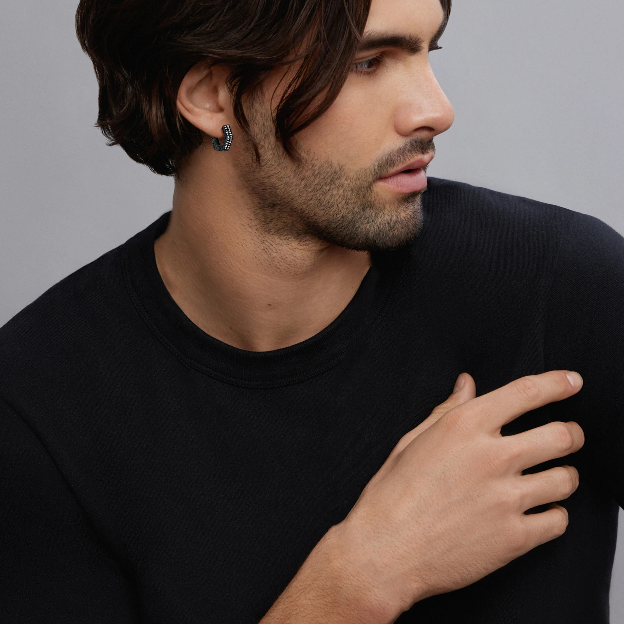 Rune Engraved Hexagon Diamond Hoop Earrings black - wearing effect