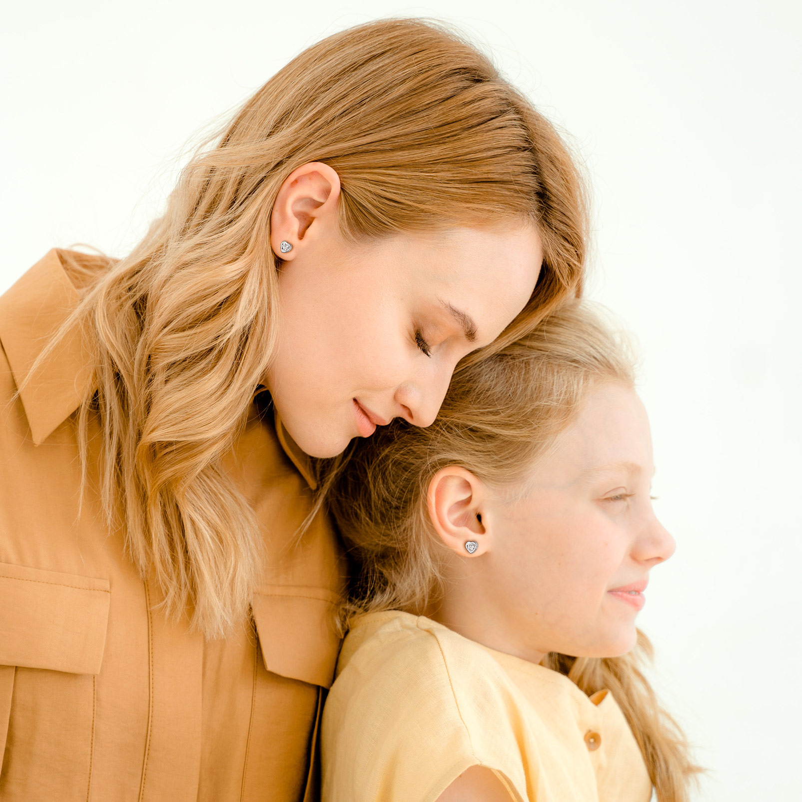 Love Heart Initial Cubic Zirconia Stud Earrings for Women, Ladies, Couples, girlfriend, wife