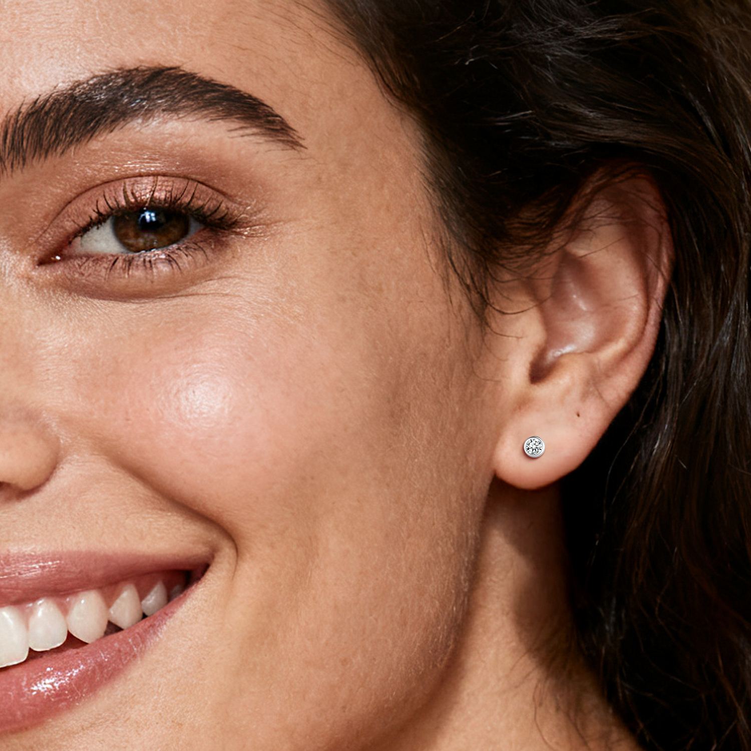 3mm Silver Minimalist Sparkling Cubic Zirconia Stud Earrings for Women, Ladies, Mother, Friends, girlfriend