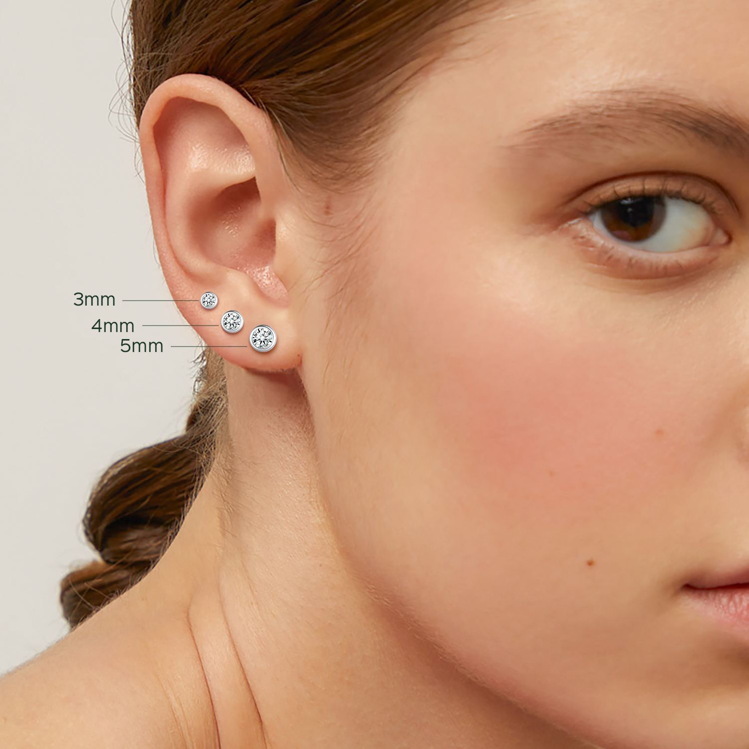 Minimalist Sparkling Cubic Zirconia Stud Earrings  for Women, Ladies, Mother, Friends, girlfriend