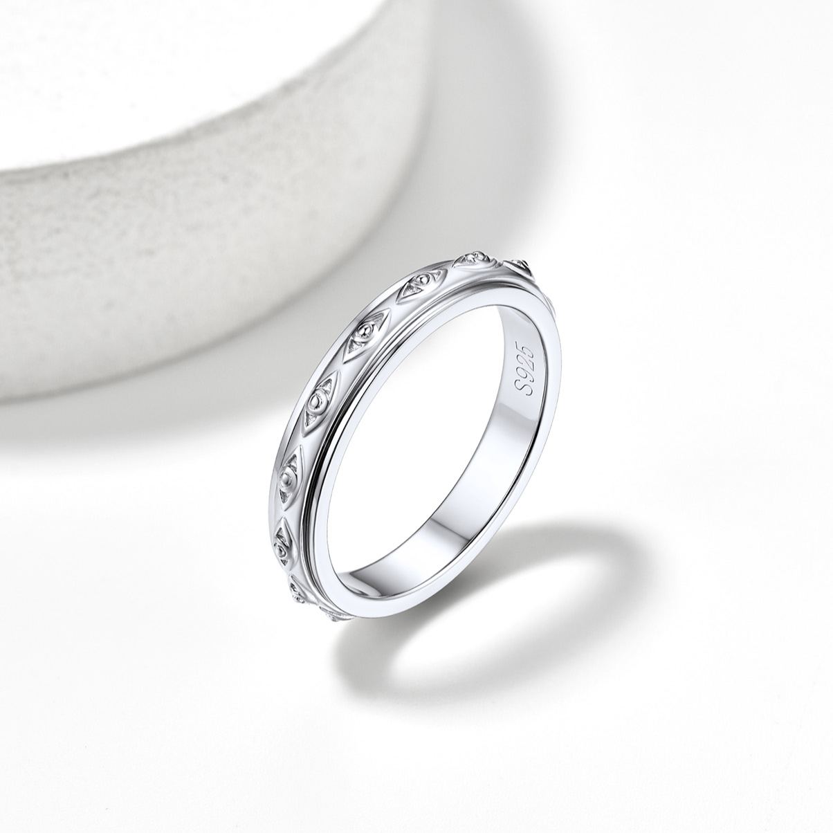 Sterling Silver Vintage Evil Eye Finger Thumb Ring