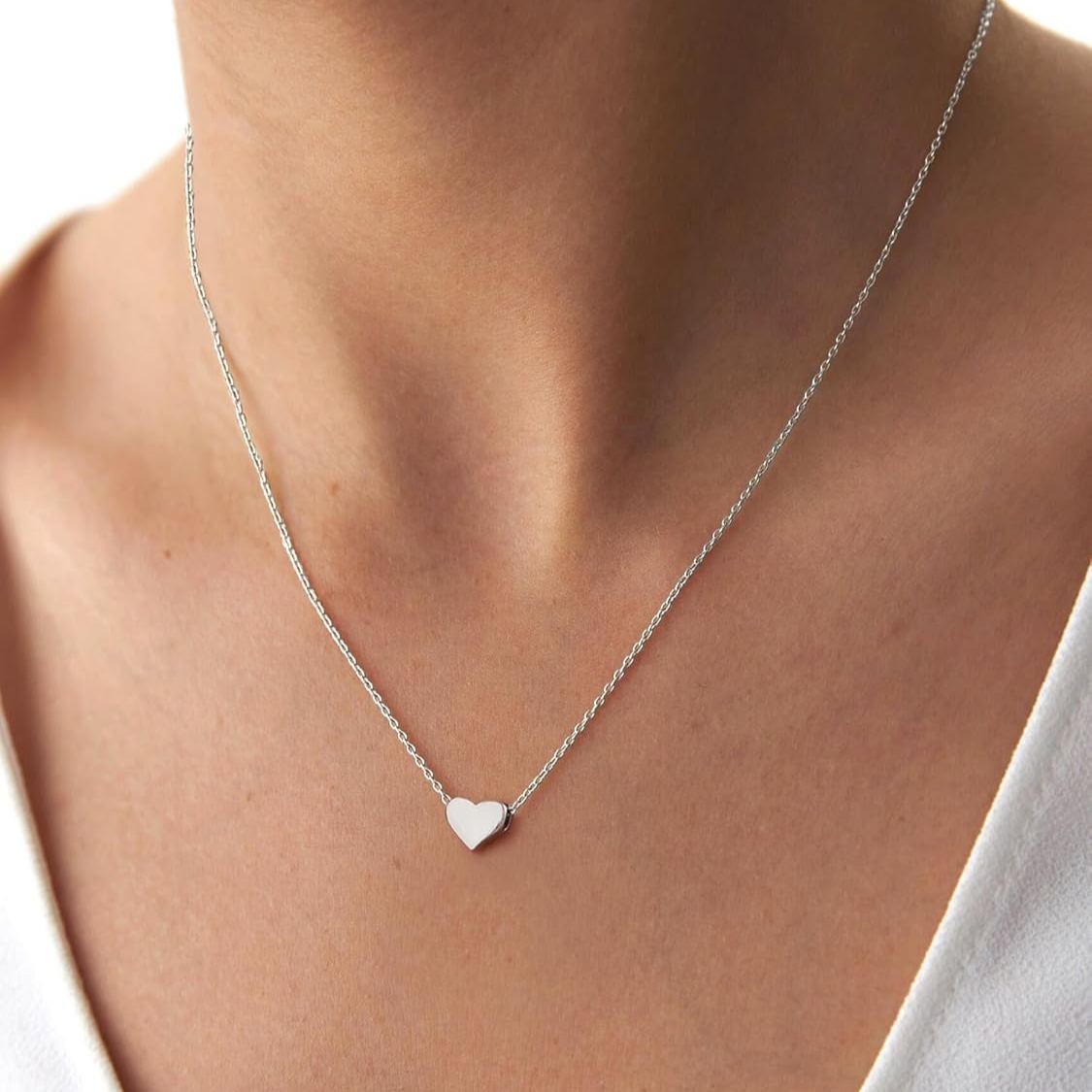 Hot Personalized Dainty Small Heart Necklace for Women, silver jewelry, gift idea, heart jewelry