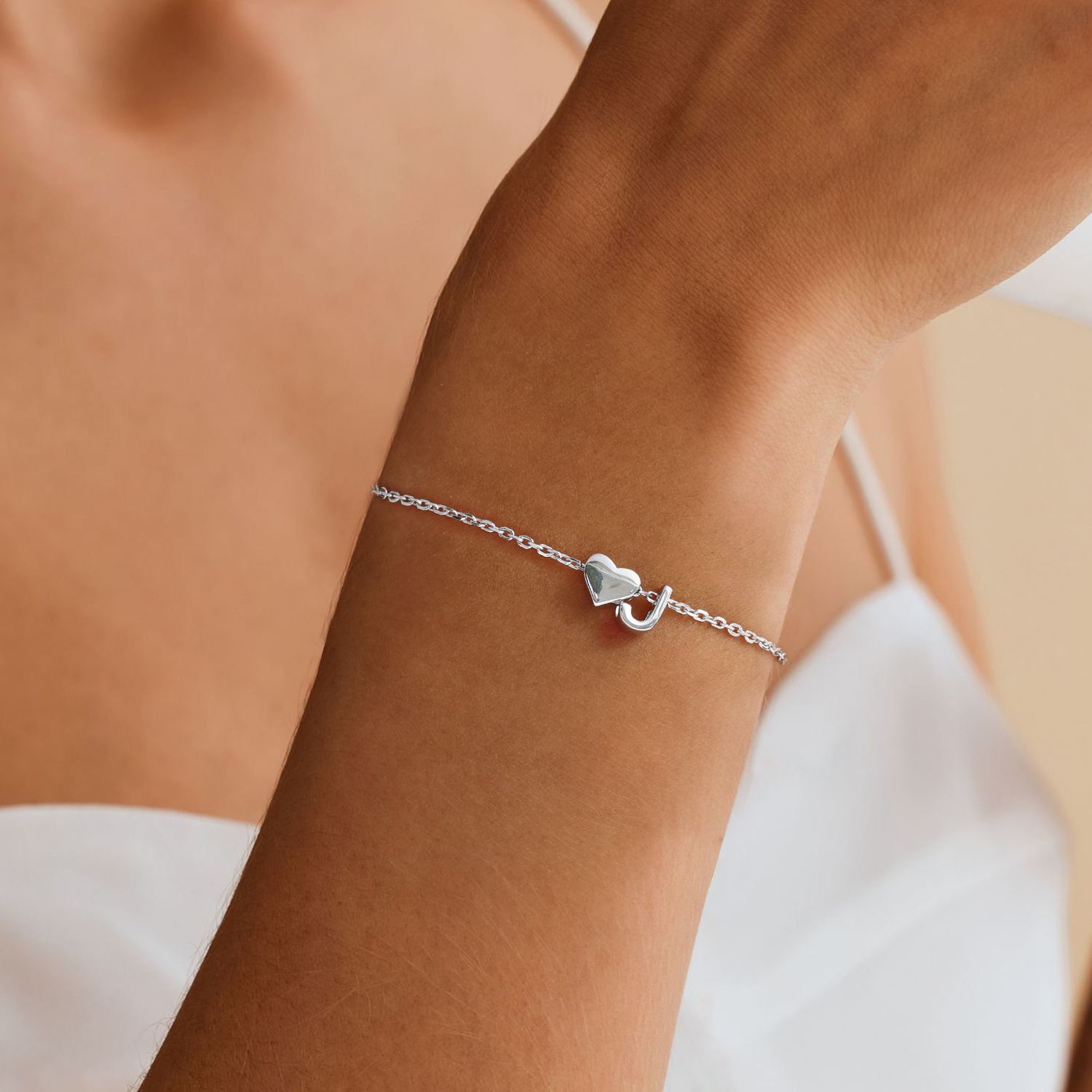 Classic Initial Letters with Heart Bracelet for Women, Ladies, Couples, girlfriend, wife, sterling silver jewlery, initial bracelet, gift idea