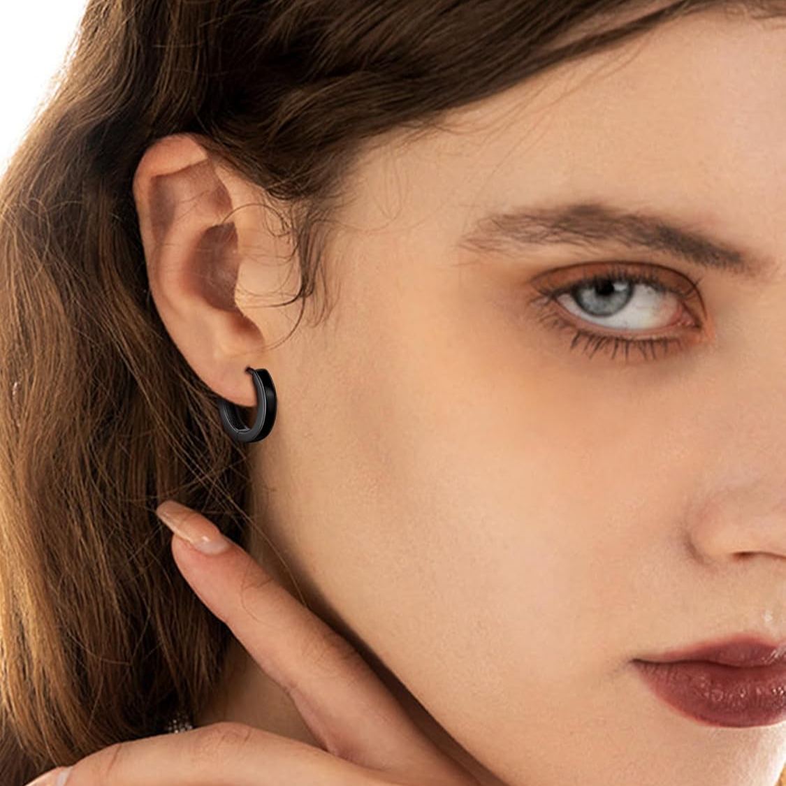 High Polised Lightweight Hoop Earrings for Women