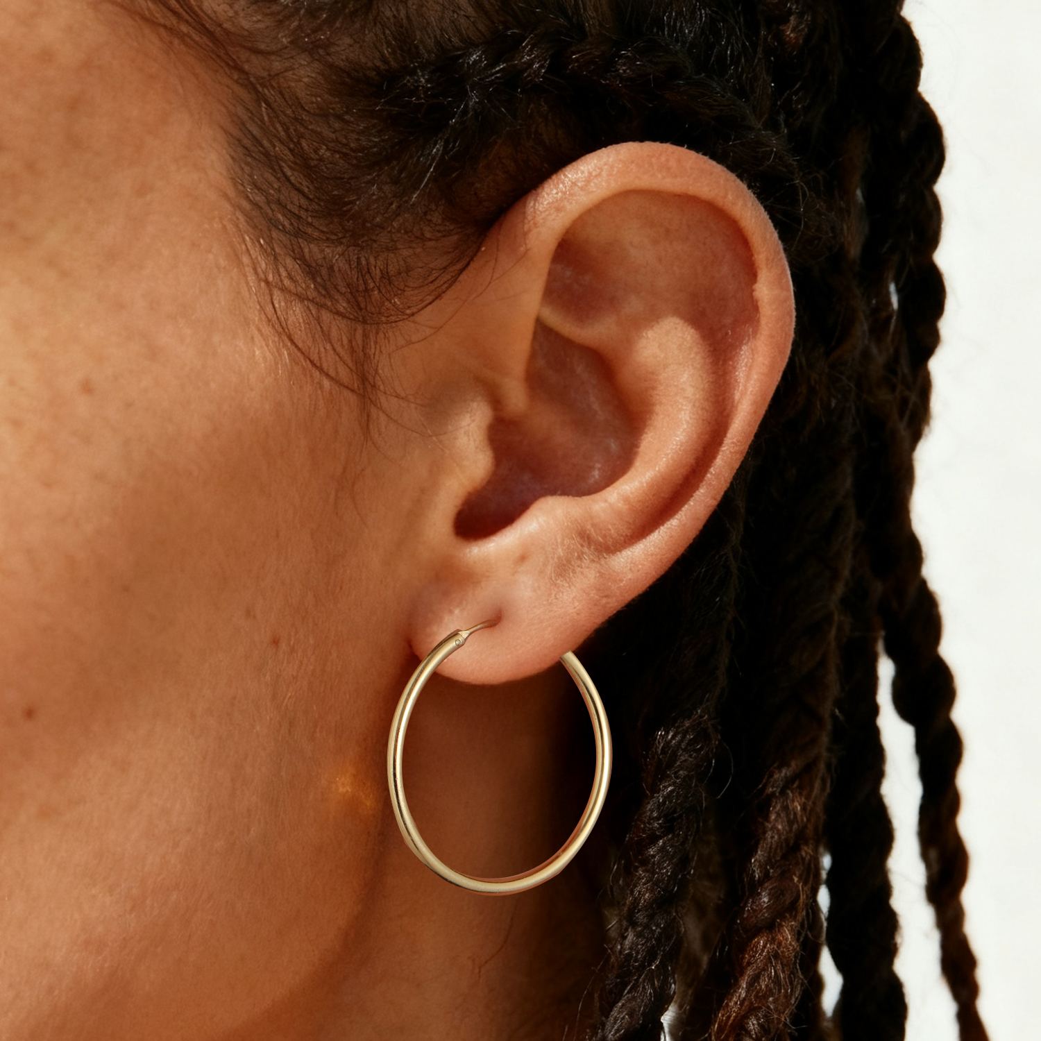 Lightweight Endless Hoop Earring  for Women