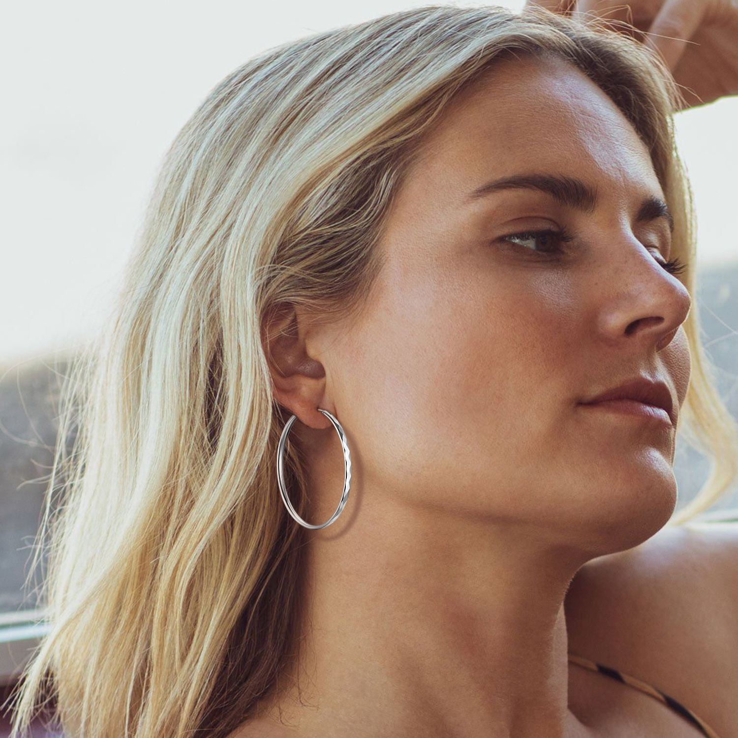 Plated Lightweight Round Circle Endless Hoops Earrings