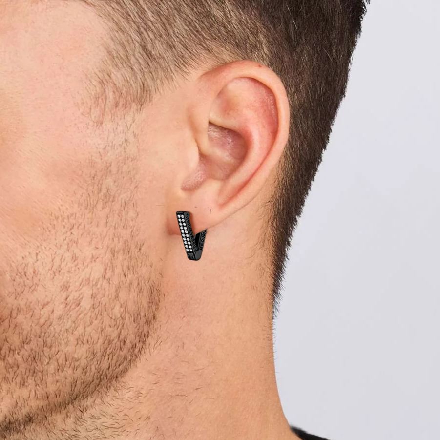 Rune Engraved Triangle Diamond Hoop Earrings black - model effect(1)